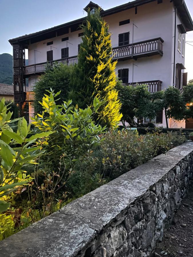 Dimora Fiorita Senior My Holiday Home Varallo Exterior foto